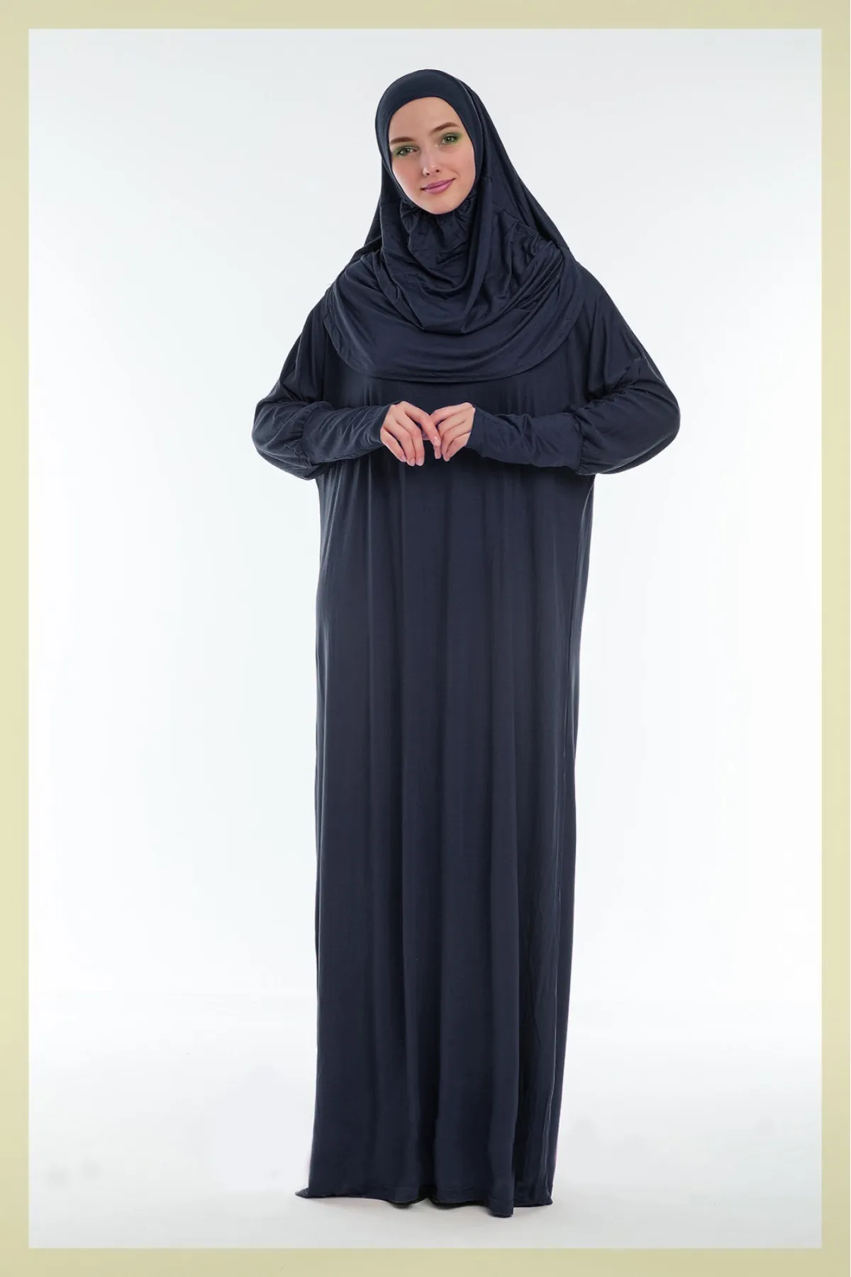 Tek%20Parça%20Düz%20Renk%20Pamuklu%20Pratik%20Namaz%20Elbisesi